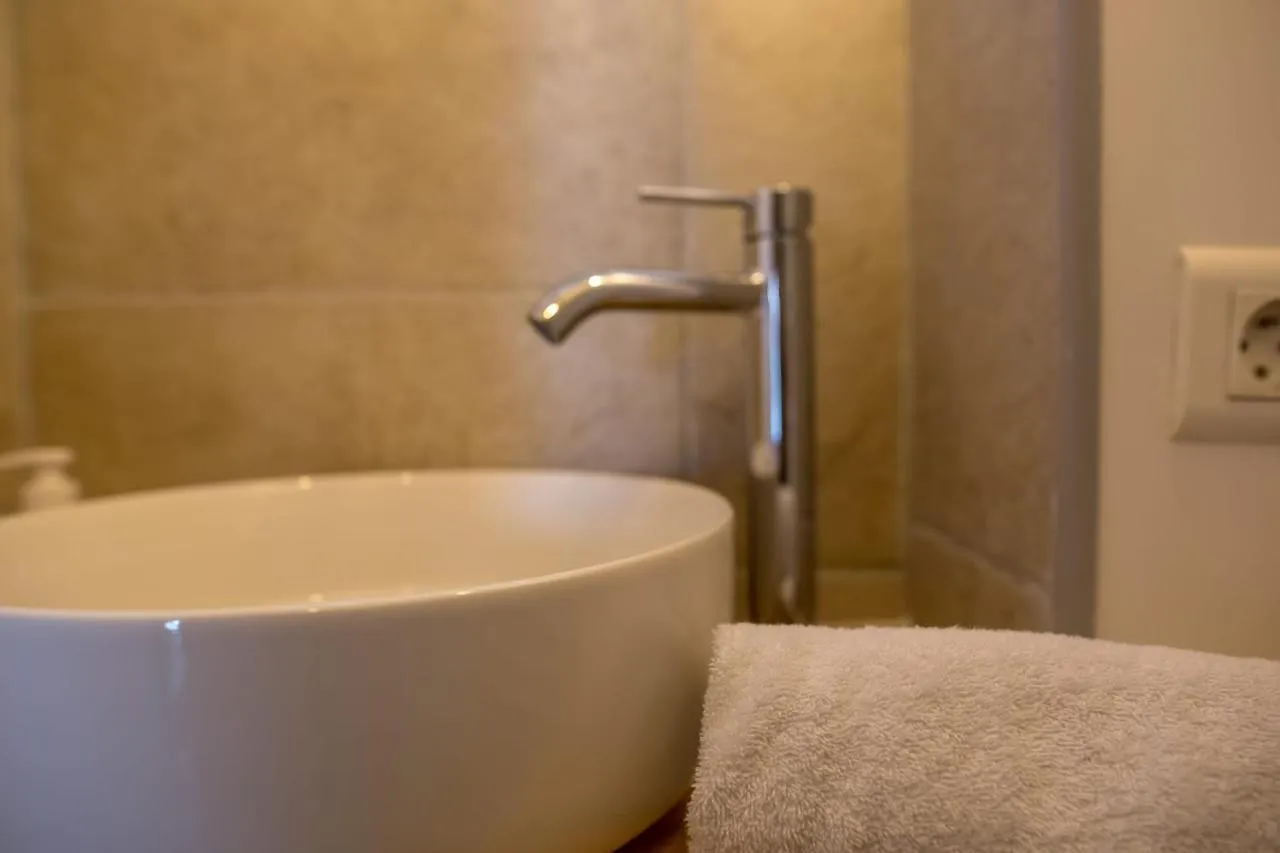Le Petit Saigon Apartment Annecy